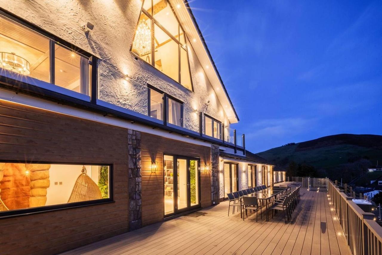 Clwyd Gate Manor Pool Sauna Hottub Cave Wales Ruthin Zewnętrze zdjęcie