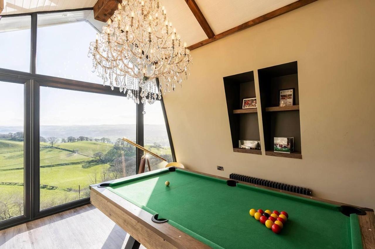 Clwyd Gate Manor Pool Sauna Hottub Cave Wales Ruthin Zewnętrze zdjęcie
