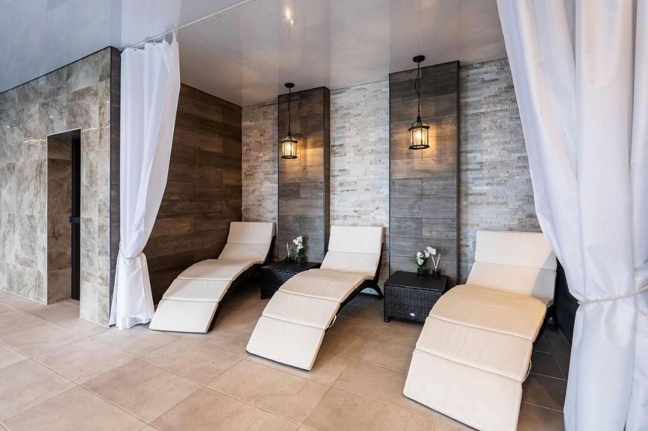 Clwyd Gate Manor Pool Sauna Hottub Cave Wales Ruthin Zewnętrze zdjęcie